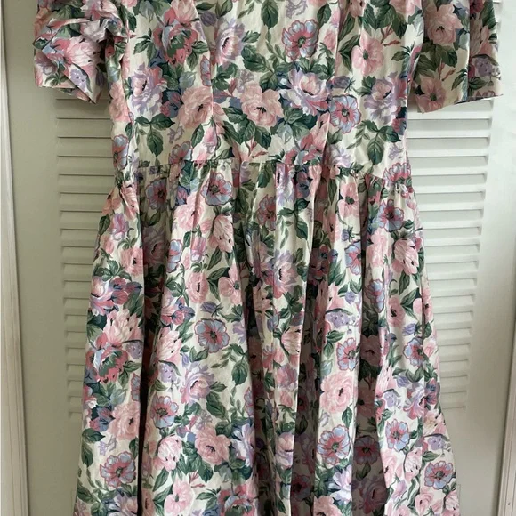 Vintage Floral Dress - Picture 7 of 9